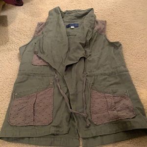 Boutique olive draw string waisted vest size M